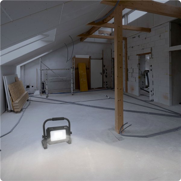 Ansmann FL20W-R 20W/2000lm rechargeable LED Spotlight