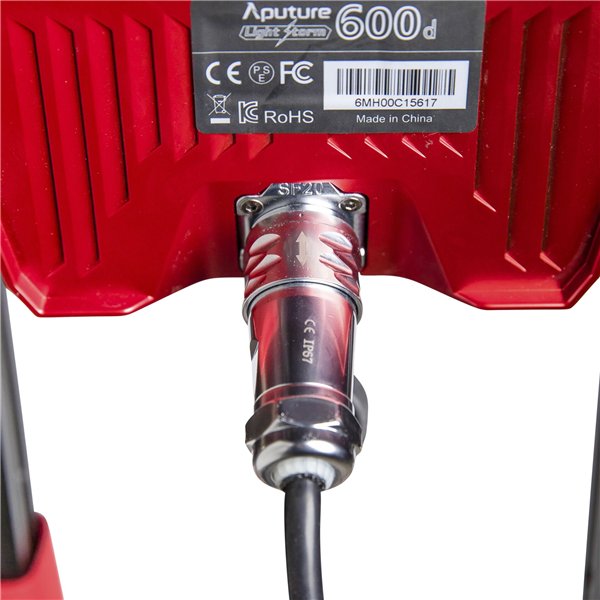 Aputure LS 600D V-mount