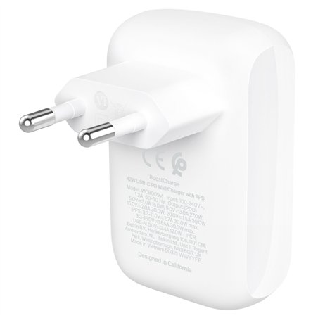 Belkin BOOST Charge 42W caricab. 30W USB-C/12W USB-A   WCB009vfWH