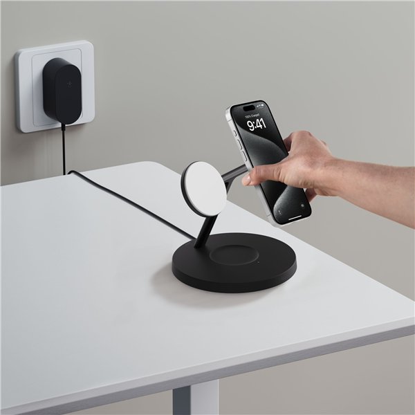 Belkin BOOST CHARGE PRO Qi2 3in1 staz.ric.magn.15W sw. WIZ032kqBK