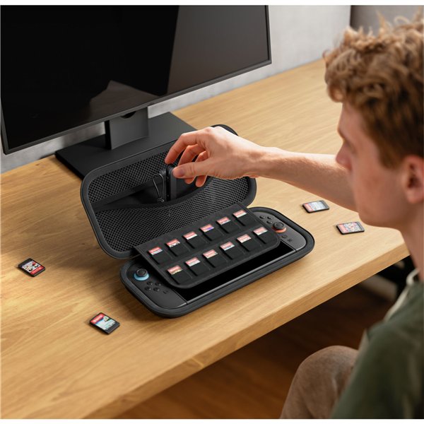 Belkin Travel Case for Nintendo Switch 2 black ENA002hqCH