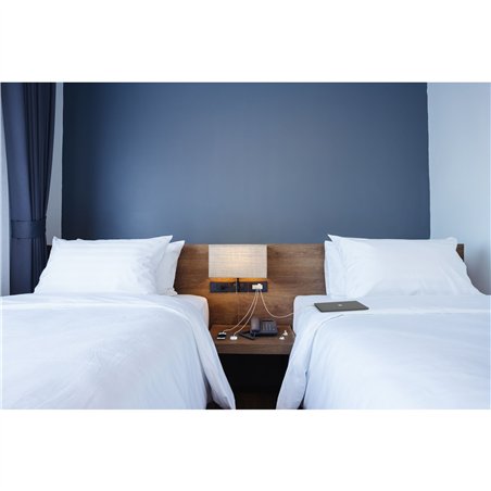 Belkin BOOST Charge 140W 4-Port GaN, 3xUSB-C 1xUSB-A  WCH014btWH