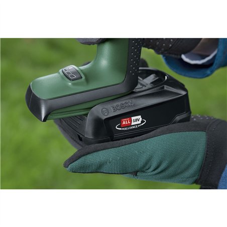 Bosch KEO 18V sega per taglio rami a batteria