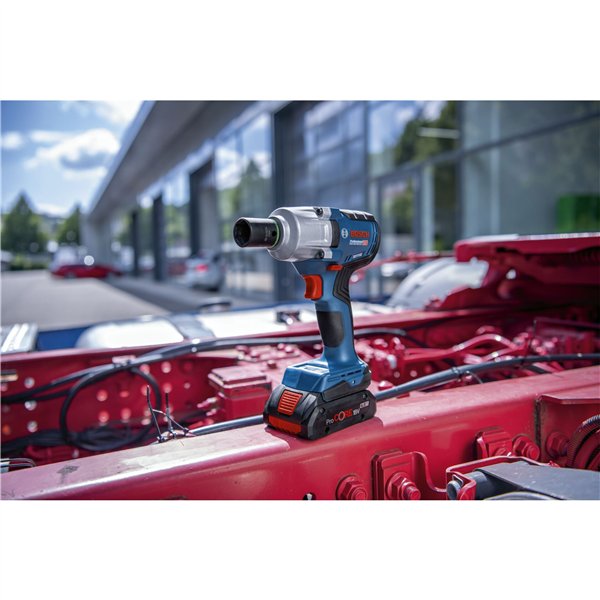 Bosch GDS 18V-450 HC avvitatore massa battente a bat.