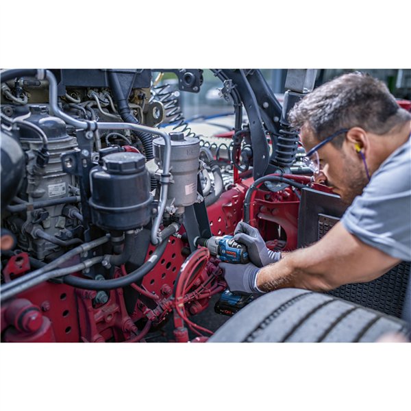 Bosch GDS 18V-450 HC avvitatore massa battente a bat.