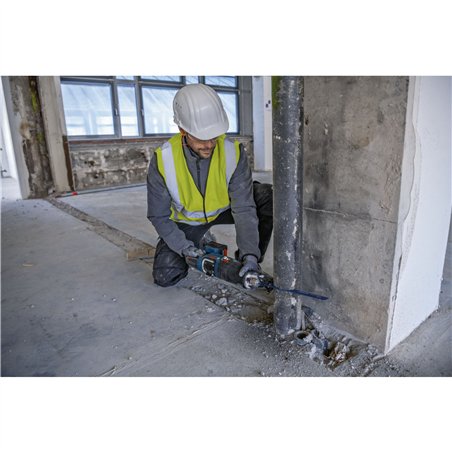 Bosch GSA 18V-28 Seghetto a batteria