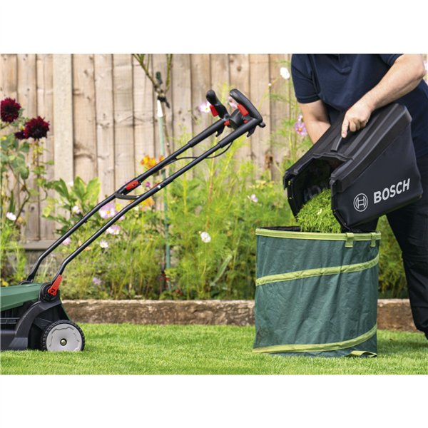 Bosch UniversalRotak 18V-37-550 Taglia Erba a batteria