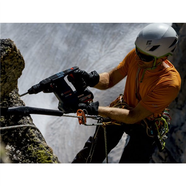 Bosch GBH 18V-26 F(2x5.5Ah,GAL 1880CV,GD1