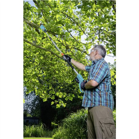 Gardena potatore telesc. a batt. TCS 20/18V P4A set pronto p. uso