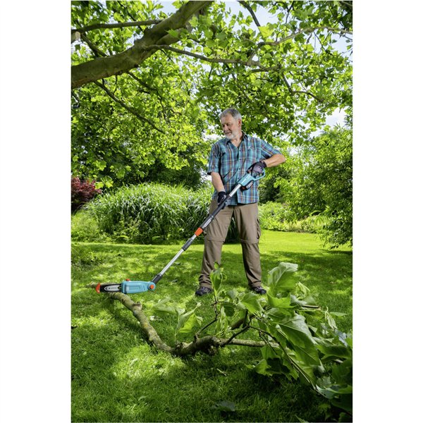 Gardena potatore telesc. a batt. TCS 20/18V P4A set pronto p. uso