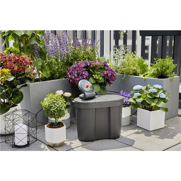 Gardena AquaBloom set irrigazione a energia solare