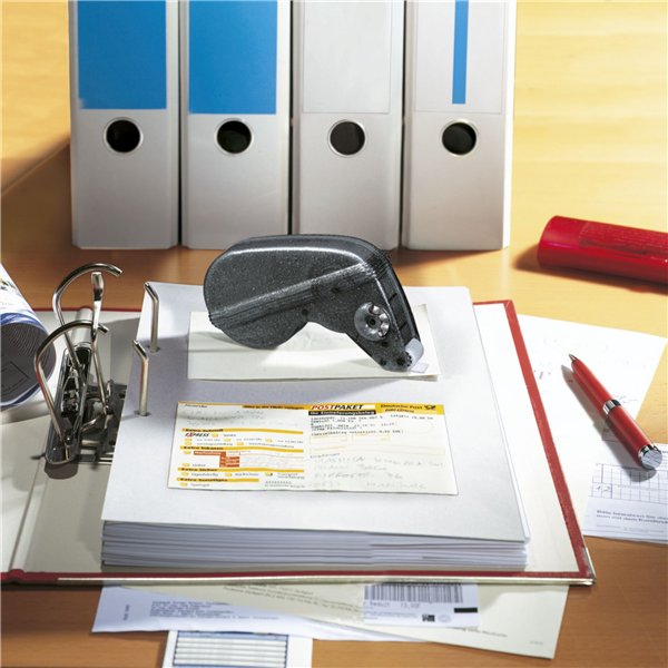 Herma Vario colla a nastro nero                        1030