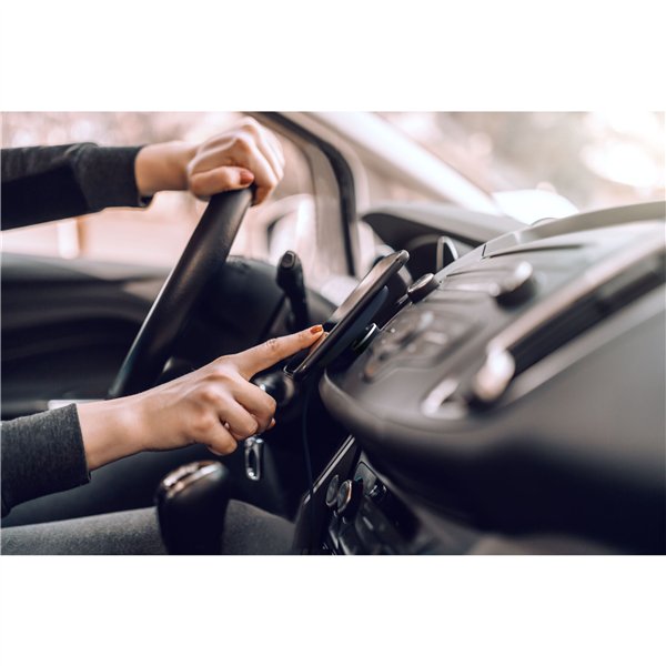 iOttie Velox MagSafe Vent Charging Mount