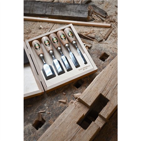 Kirschen Kurzbeitelsatz im Holzkasten, 5-tlg.