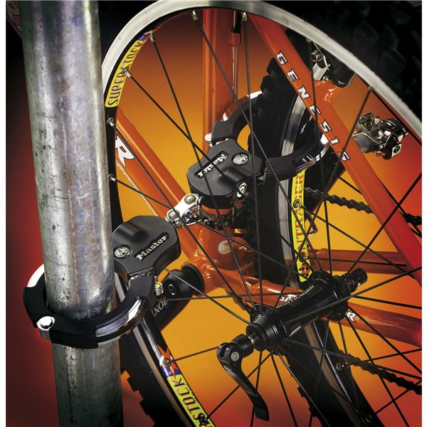 Master Lock Street Cuff con chiave corto 8200EURDPRO