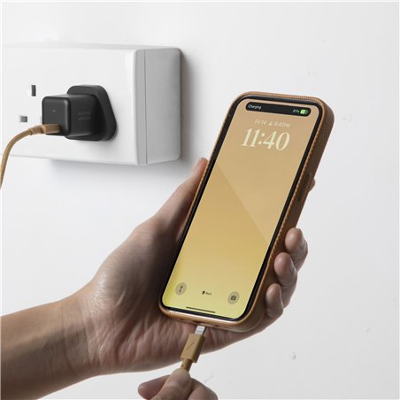 Native Union 30W USB-C Fast GaN PD caricabatt. da parete nero