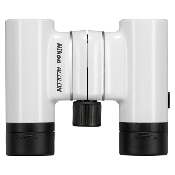 Nikon Aculon T02 8x21 bian.