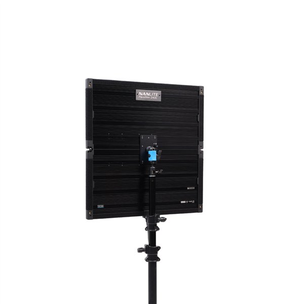 Nanlite PavoSlim 240C Full-Color