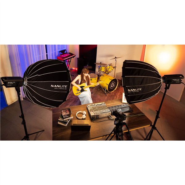 Nanlite FS-300C Full-Color faretto da studio