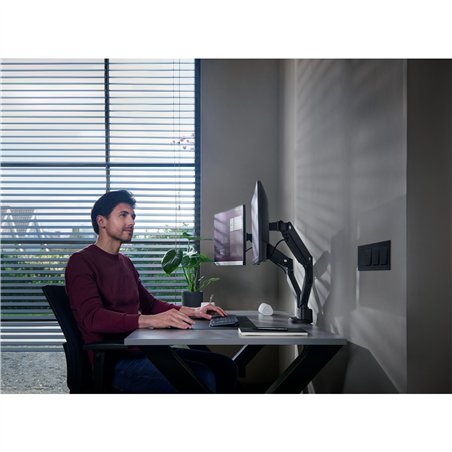 One for All supporto monitor Solid Dual nero DM 4210