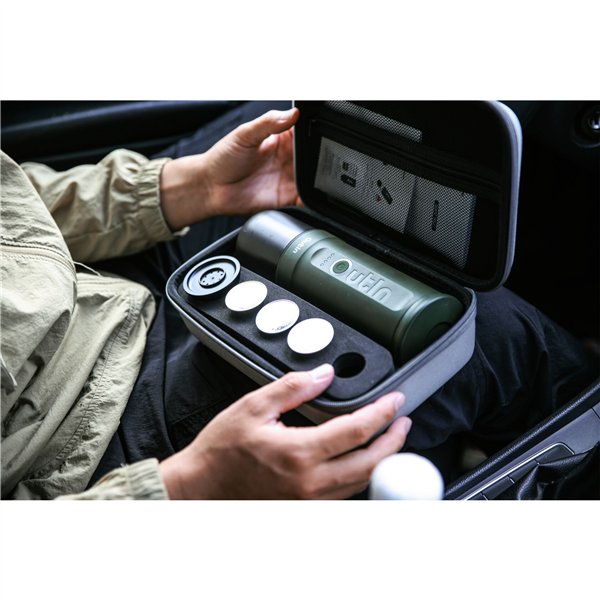 OutIn Nano macchina da caffè espresso, verde set da viaggio