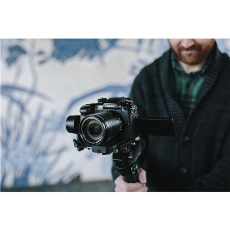 Panasonic Lumix GH5 II Set con FS 3,5-5,6/12-60 OIS