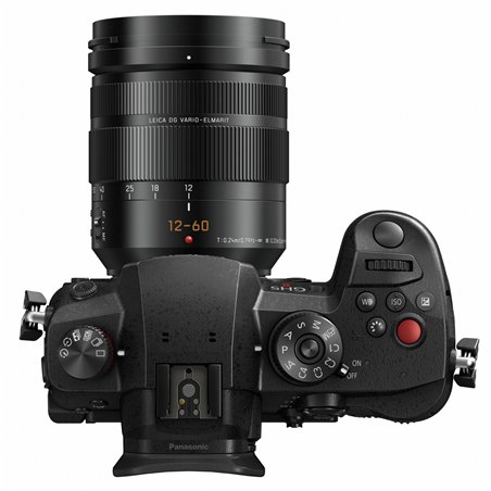 Panasonic Lumix GH5 II Set con Leica ES 2,8-4,0/12-60 OIS