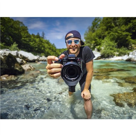 Panasonic Lumix G9 Mark II + LEICA H-ES 12-60 E