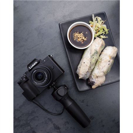 Panasonic Lumix DC-G100D nero + H-FS 12-32 + DMW-SHGR2
