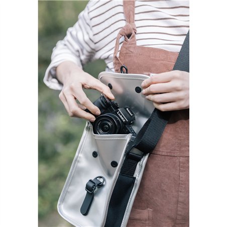 Panasonic Lumix DC-G100D nero + H-FS 12-32 + DMW-SHGR2