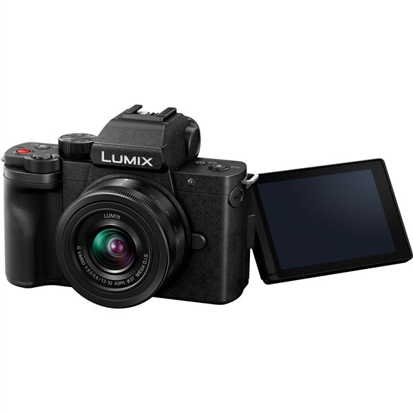 Panasonic Lumix DC-G100D nero + H-FS 12-32 + H-FS 45-150 E