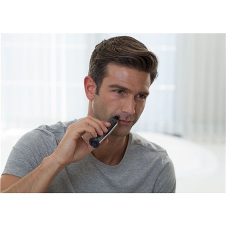 Panasonic ER GN 33  H301 rifinitore peli naso/orecchie