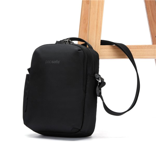 Pacsafe V Tour Crossbody nero