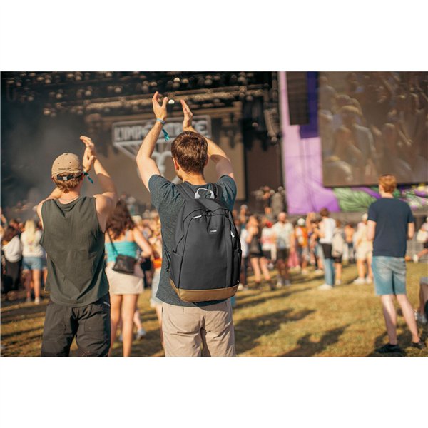 Pacsafe GO 25L zaino jet nero