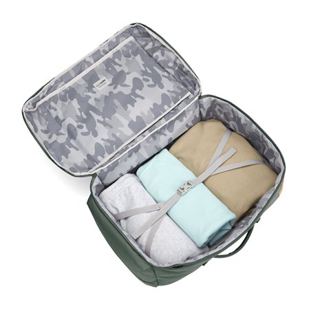 Pacsafe GO Carry-on Rucksack 44L jet spruce grün