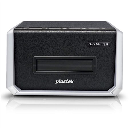 Plustek OpticFilm 135 i