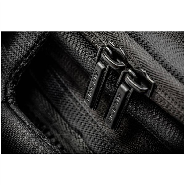 Rivacase 7470 Green Mantis borsa a tracolla DSLR nero