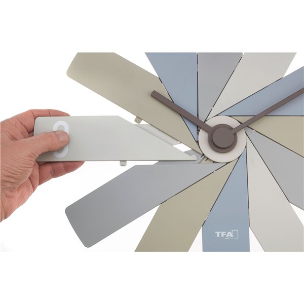 TFA Clock in the box colorato Orologio da parete