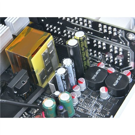 Thermaltake Toughpower GT Snow 1200W