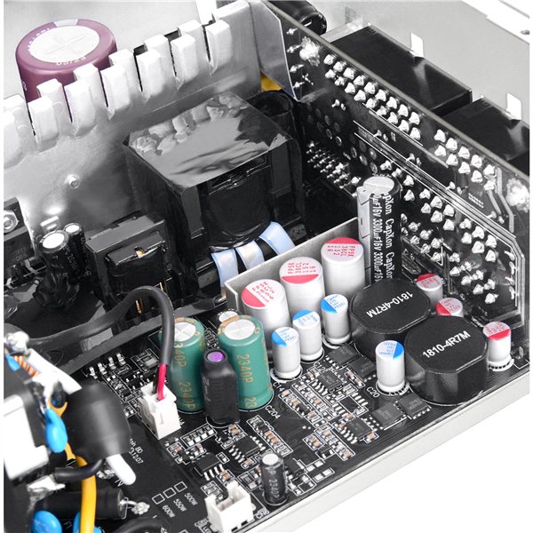 Thermaltake Toughpower GT Snow 750W alimentatore