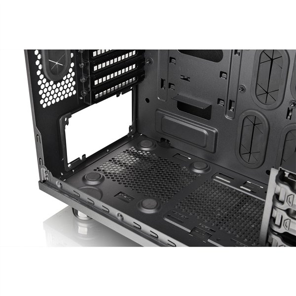 Thermaltake Gehäuse Suppressor F31 TG