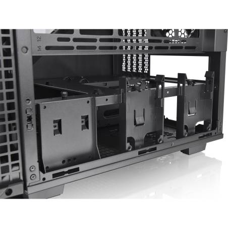 Thermaltake Divider 200 TG Air nero M-ATX