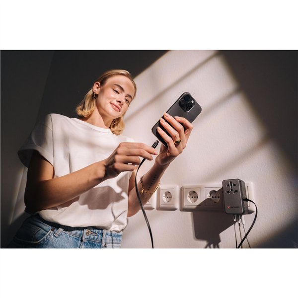 20x4 Varta Max Tech Mignon AA LR 6             PU Inner box