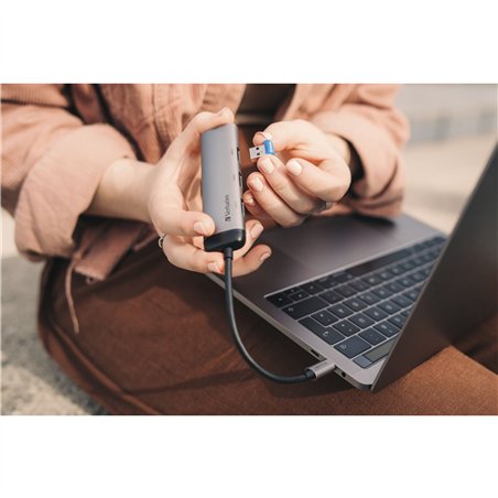 Verbatim USB-C Multiport Hub Four Port USB 3.2 Gen 1