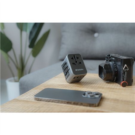 Verbatim adatt.viagg.univ.UTA-03 USB-C 30W 2xUSB-C 2xUSB-A  49545