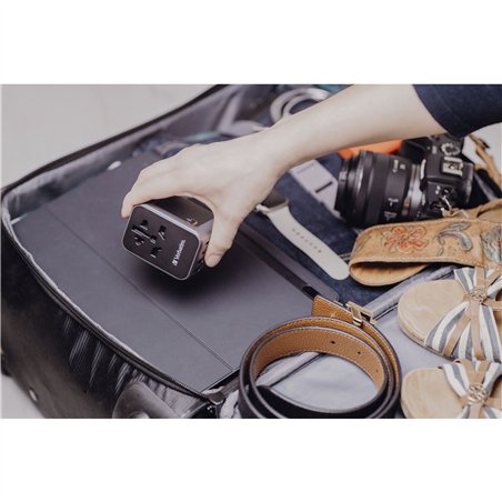 Verbatim adatt.viagg.univ.UTA-03 USB-C 30W 2xUSB-C 2xUSB-A  49545