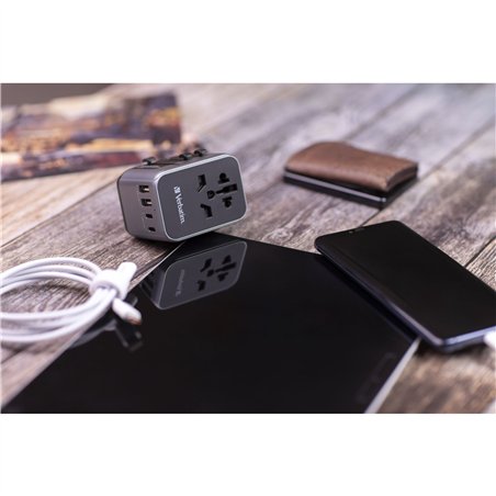 Verbatim adatt.viagg.univ.UTA-03 USB-C 30W 2xUSB-C 2xUSB-A  49545