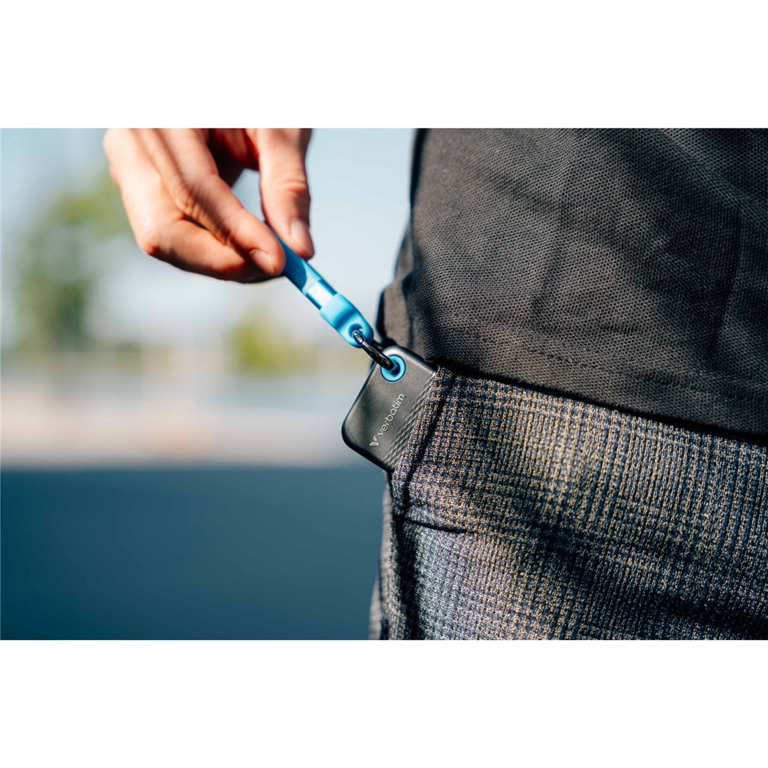 Verbatim WCS-02 alluminio 2-in-1 Qi Wireless+Apple Watch Charger