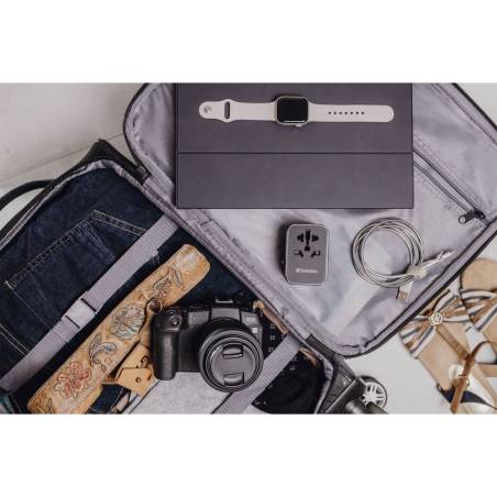 Verbatim Uni.Travel Adapt.UTA-04 USB-C 61W 2xUSB-C 3xUSB-A  49546