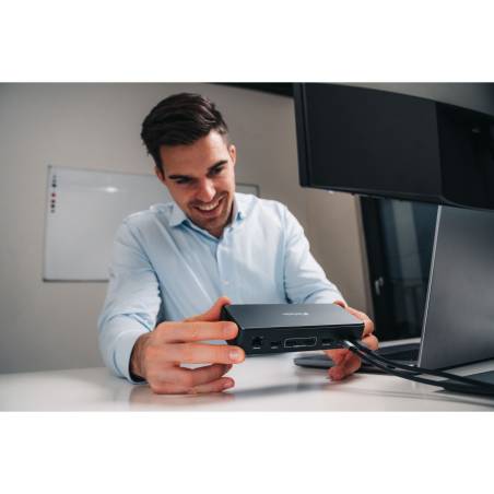 Verbatim USB-C Pro Docking Stat. 15 Port con 256GB SSD 32174